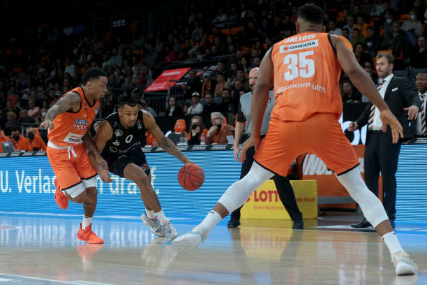 而曼城则必 而曼城则必